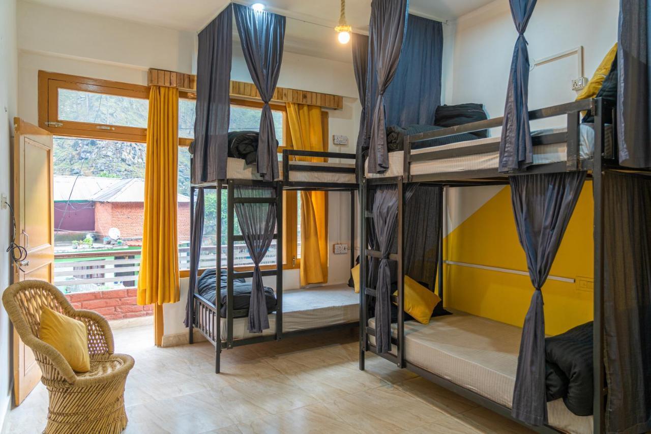 Whoopers Hostel Kasol Extérieur photo