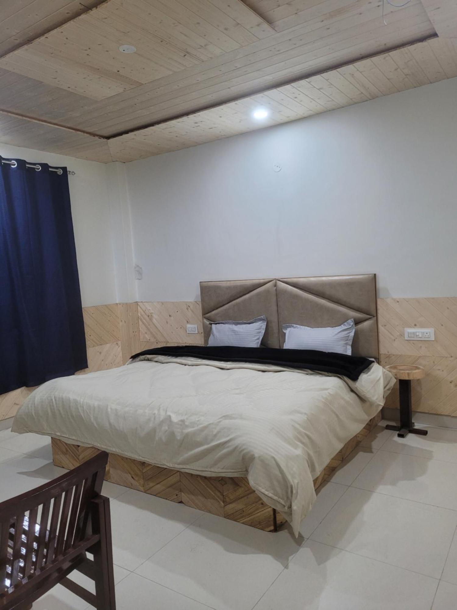 Whoopers Hostel Kasol Extérieur photo